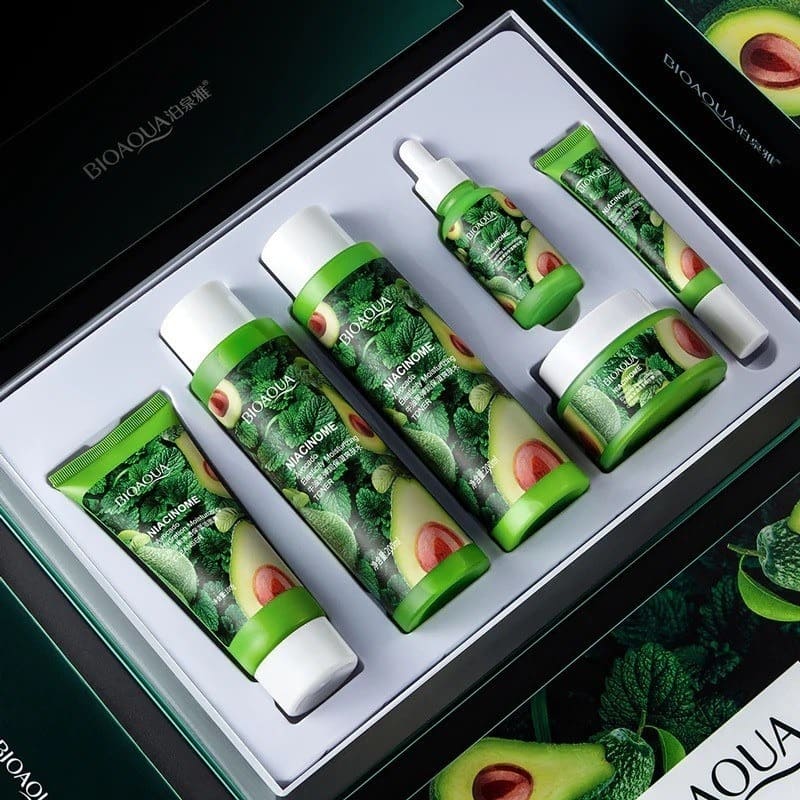 KIT BIOAQUA DE AGUACATE: CUIDADO COMPLETO X6 PIEZAS 🥑